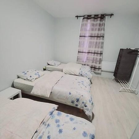Appartement Proche St Denis "Appart 3" Pierrefitte-sur-Seine Εξωτερικό φωτογραφία