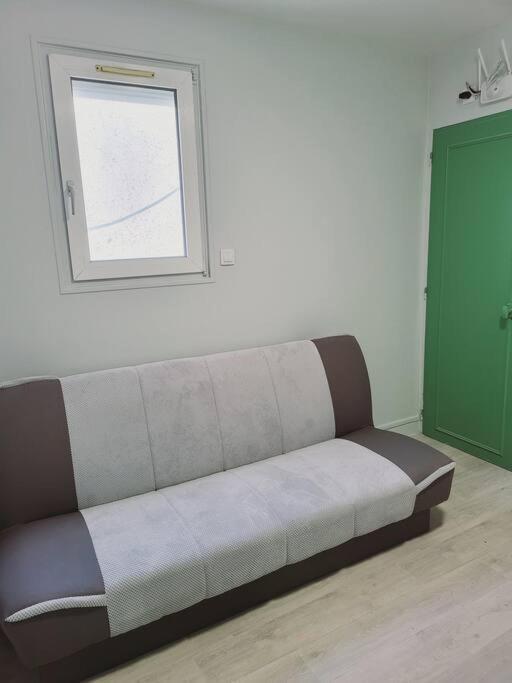 Appartement Proche St Denis "Appart 3" Pierrefitte-sur-Seine Εξωτερικό φωτογραφία
